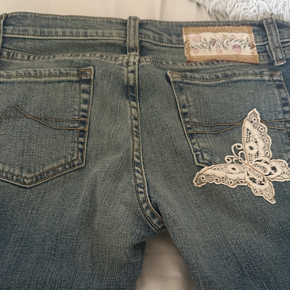 Allen B. By Allen Schwartz Blue Lace-Appliqué Flare Jeans - Picture 5 of 8